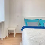 Appartement With Terrace & Mountain View In Tractorul Braşov
