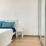 Appartement With Terrace & Mountain View In Tractorul *