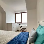 Appartement With Terrace & Mountain View In Tractorul *